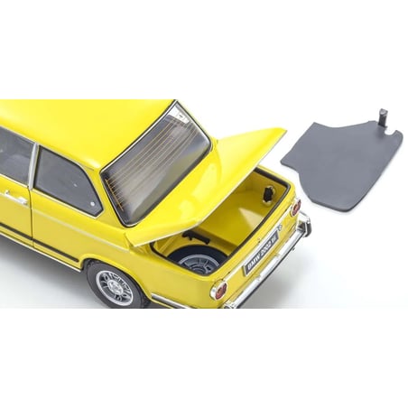 Kyosho 1/18 BMW 2002 Tii 1972