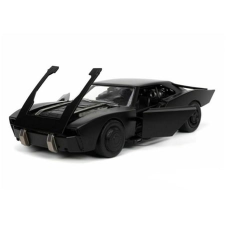 JADA 1/18  Batmobile with Batman figure & functional lights from the Movie The Batman 2022