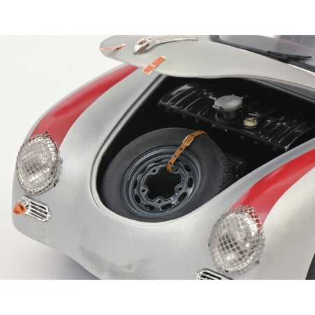 Shcuco 1/18 Porsche 356 Speedster Hard Top Outlaw 1952