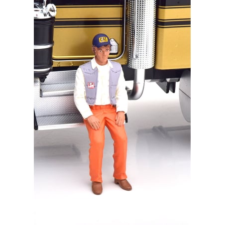 Road Kings 1/18 Figure Cledus (Cledus "The Snowman" Snow)from Smokey & The Bandit Movie 1977