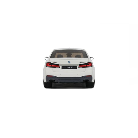 GT Spirit 1/18 BMW 545E X DRIVE SALOON M SPORT 2023