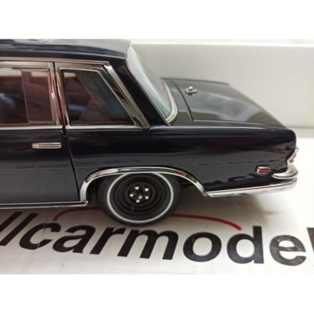 1/18 Mercedes-Benz 600 Pullman “King of Rock’n Roll” 1972