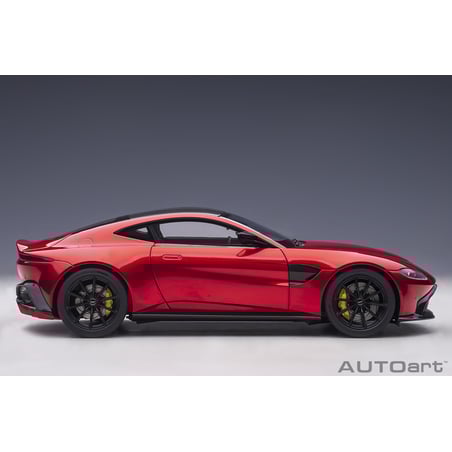 Autoart 1/18 Aston Martin Vantage 2019