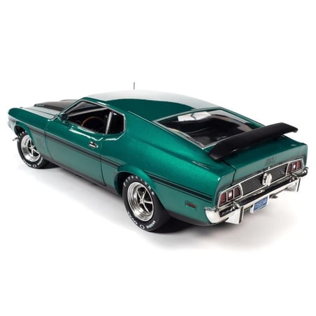 Autoworld 1/18 Ford Mustang Mach 1 1971
