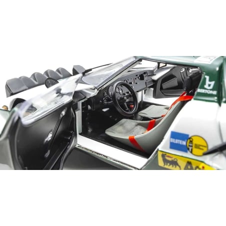 Kyosho 1/18 Lancia Stratos HF 1975 Winner Rallye San Remo No.11 1975 Night Version, Björn Waldegard, Hans Thorszelius