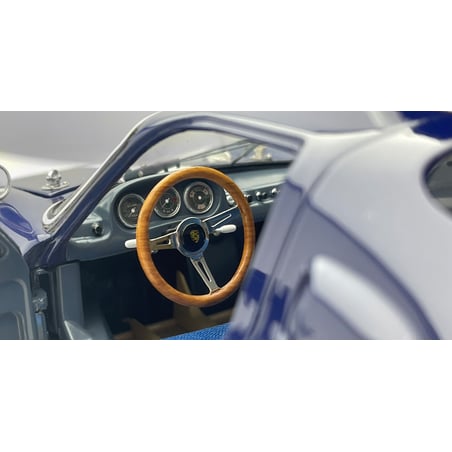 CMC 1/18  Porsche 904 Carrera GTS, Bonhams Scottsdale Auction 2017 with Sebring Exhaust system