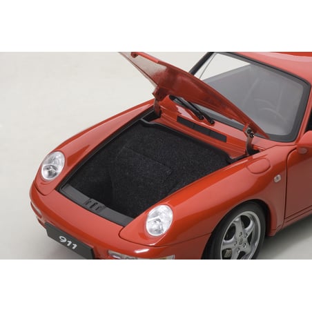 1/18 Porsche 911 (993) Carrera