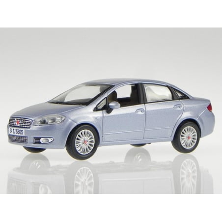 Norev 1/43 Fiat Linea