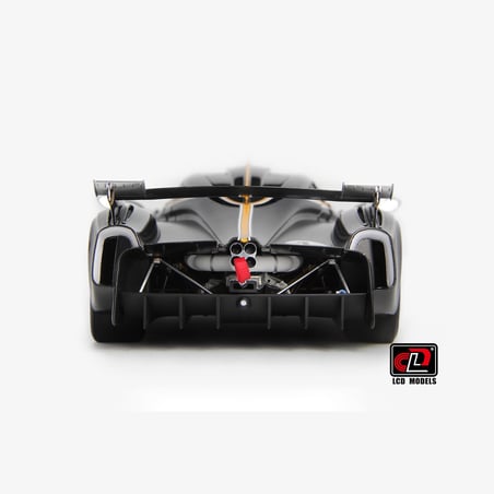 LCD Models 1/18 Pagani Huayra R No.1 2021