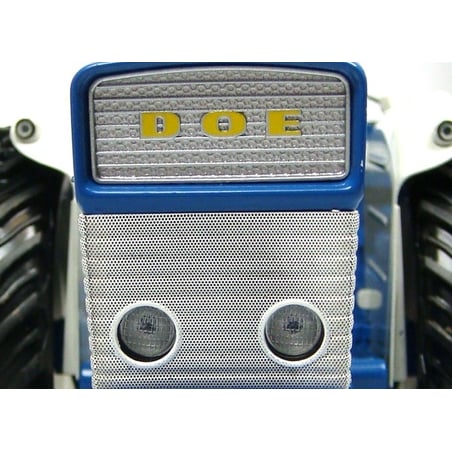 1:16 DOE 130 (Universal Hobbies)