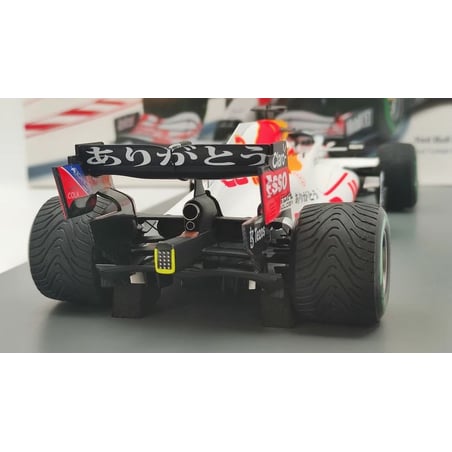 Spark 1/18 Red Bull Racing Honda RB16B 2nd Turkish GP 2021 No.33 Max Verstappen