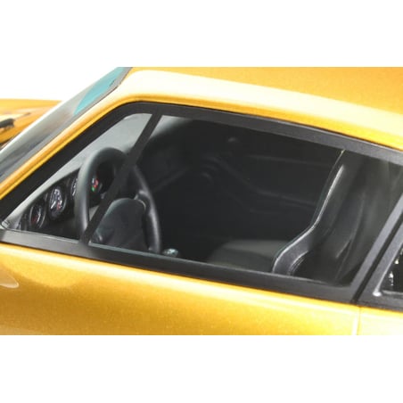 GT Spirit 1/18 Porsche 911 (993) Turbo S Gold Edition 2018