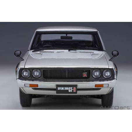 Autoart 1/18 Nissan Skyline 2000 GT-R (KPGC110)