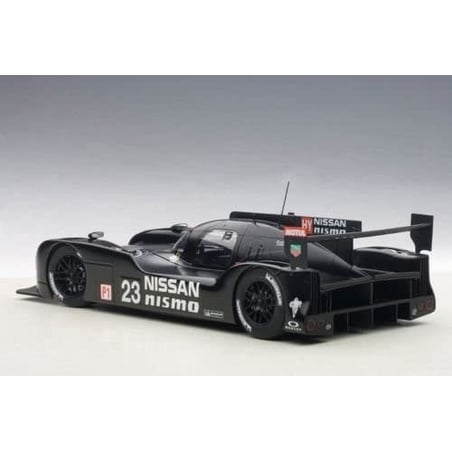 Autoart 1/18 Nissan GT-R LM Nismo 2015 Test Car