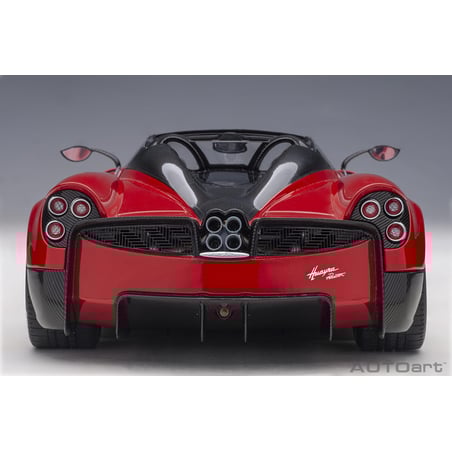 Autoart 1/18 Pagani Huayra Roadster
