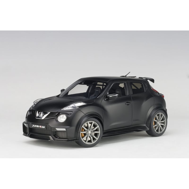 Autoart 1/18 Nissan Juke R 2.0