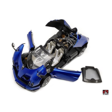 1/18 Pagani Huayra Roadster 2018