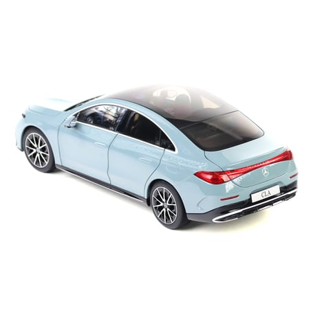 I-Scale Mercedes Dealer Box 1/18 Mercedes Benz CLA Class (C178) HEV 2025