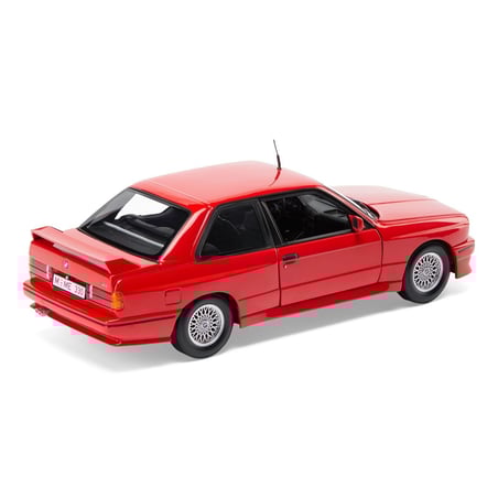Minichamps 1/18 BMW M3 (E30) Street 1987