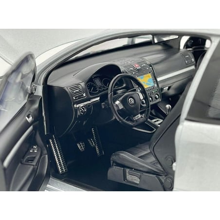 Norev 1/18 VW Golf GTI Pirelli 2007