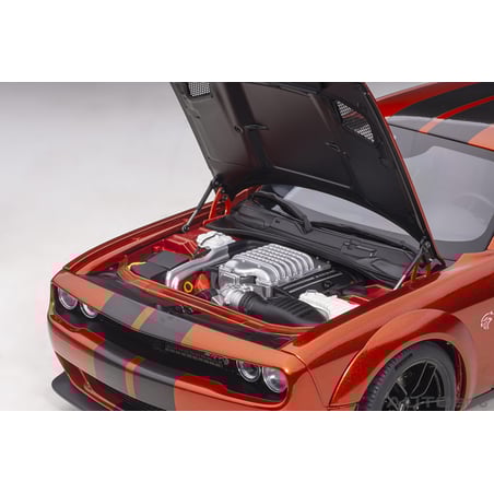 Autoart 1/18 Dodge Challenger SRT Hellcat Widebody 2018
