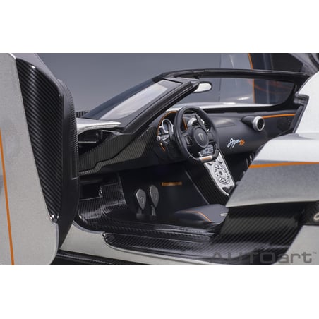 Autoart 1/18 Koenigsegg Agera RS