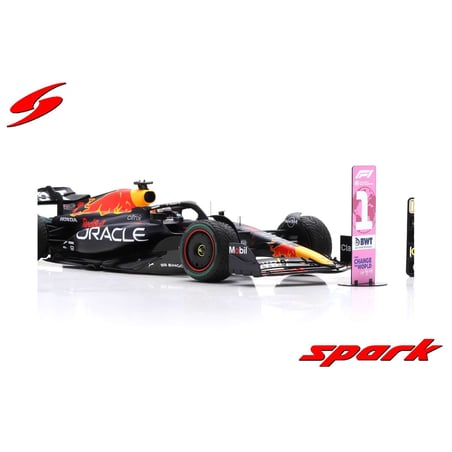 Spark 1/12 Oracle Red Bull Racing RB18 No.1 Winner Japanese GP 2022 F1 World Champion Max Verstappen