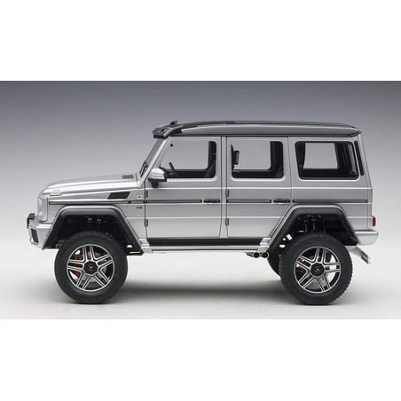 1:18 Mercedes Benz G500 4×4²  (AUTOart)