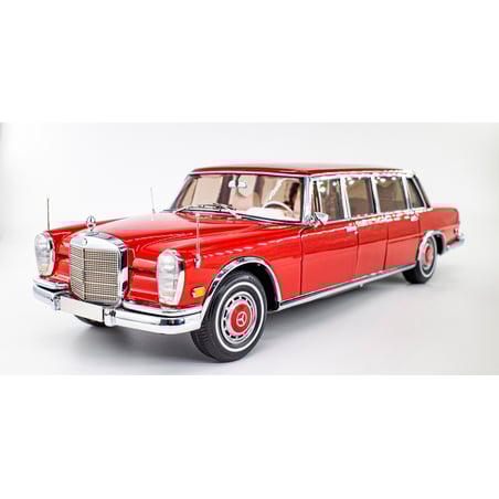 1/18 Mercedes-Benz 600 Pullman “Red Baron”, 1972