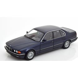 Minichamps 1/18 BMW 730I...