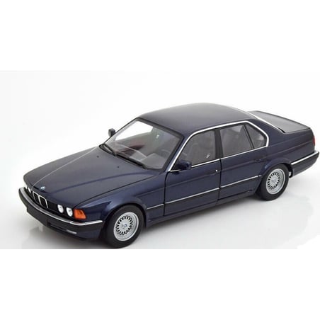 Minichamps 1/18 BMW 730I (E32) 1986