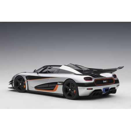 Autoart 1/18 Koenigsegg One:1