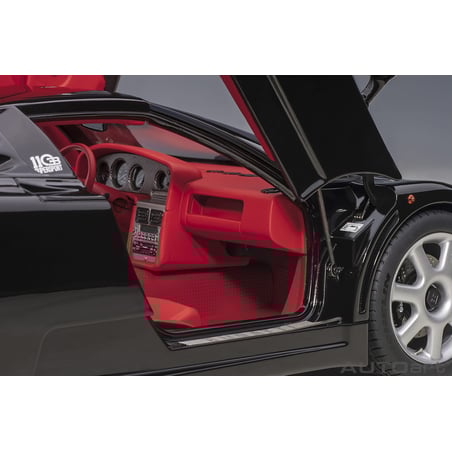 Autoart 1/18 Bugatti EB110 SS