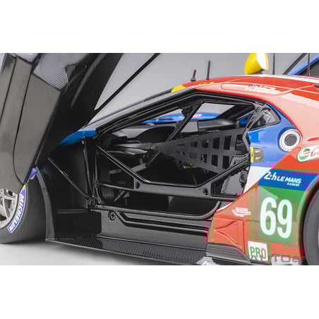 Autoart 1/18 Ford GT LeMans 2016 N0.69Q R. Brisoe/S.Dixon/R.Westbrook