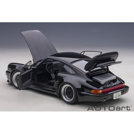 Autoart 1/18 Porsche 911 (930) Turbo Wangan Midnight “Blackbird”