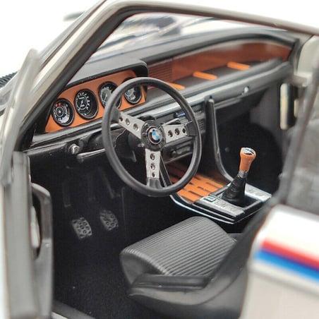 Minichamps BMW Dealer Pack 1/18 BMW 3.0 CSL 1973