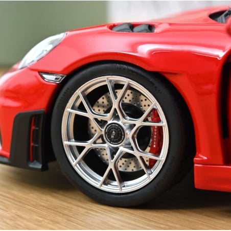 Norev 1/18 Porsche 718 Spyder RS  2023