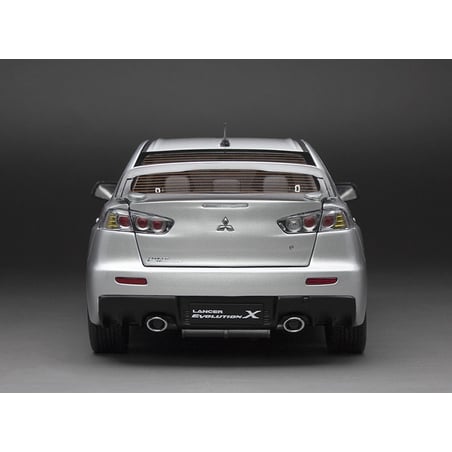Sunstar 1/18 Mitsubishi Lancer Evolution X 2018 (New Tooling)