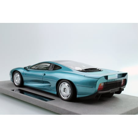 1:18 Jaguar XJ220 (TOPMARQUES)