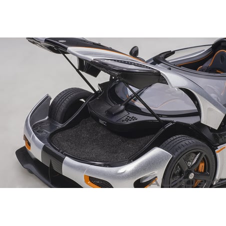 Autoart 1/18 Koenigsegg Agera RS