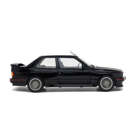 1:18 BMW M3 E30 Sport EVO 1990