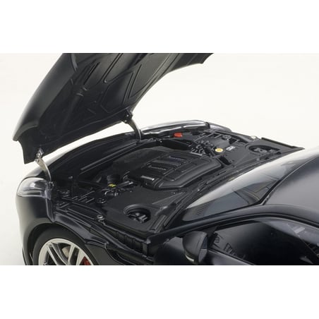 Autoart 1/18 Jaguar F-Type 2015 R Coupe
