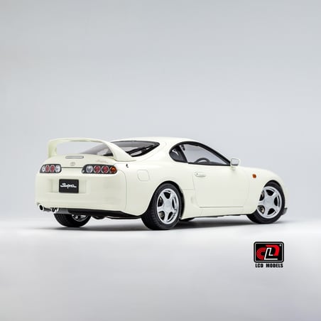 LCD Models 1/18 Toyota Supra MKIV (A80) Coupe 1993 (Car lift and key fob included)