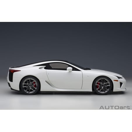 Autoart 1/18 Lexus LFA 2012