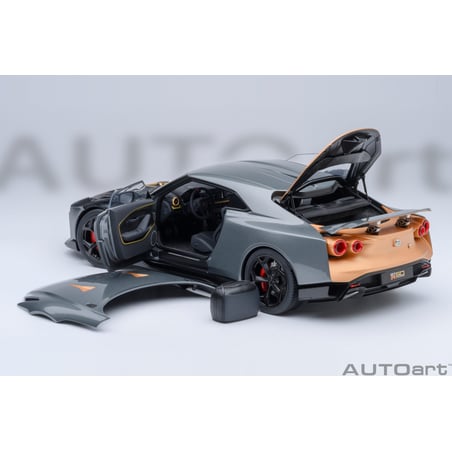 Autoart 1/18 Nissan GT-R50 by Italdesign 2020