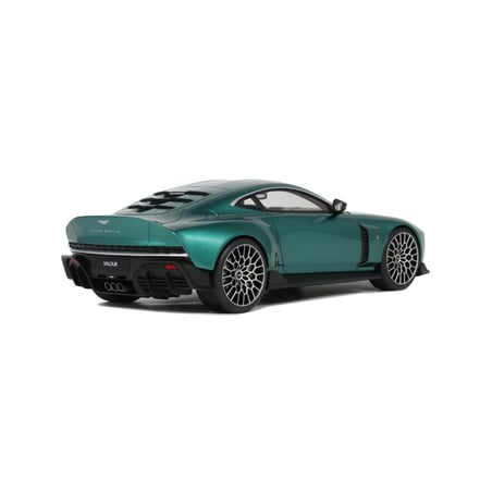 GT Spirit 1/18 Aston Martin Valour 2024