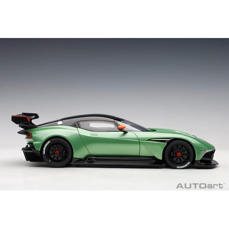 AUTOart 1/18 Aston Martin Vulcan Coupe 2015