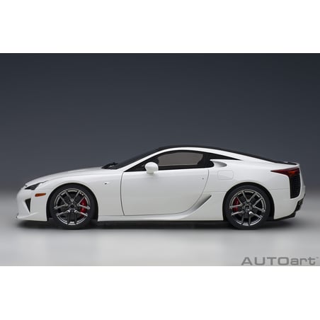 Autoart 1/18 Lexus LFA 2012