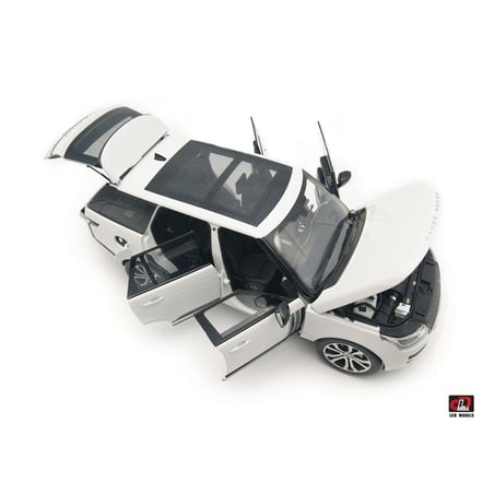 1:18 Range Rover SV Autobiography Dynamic 2017