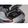 Autoart 1/18 Porsche 911 (991.2) GT2 RS Weissach Package